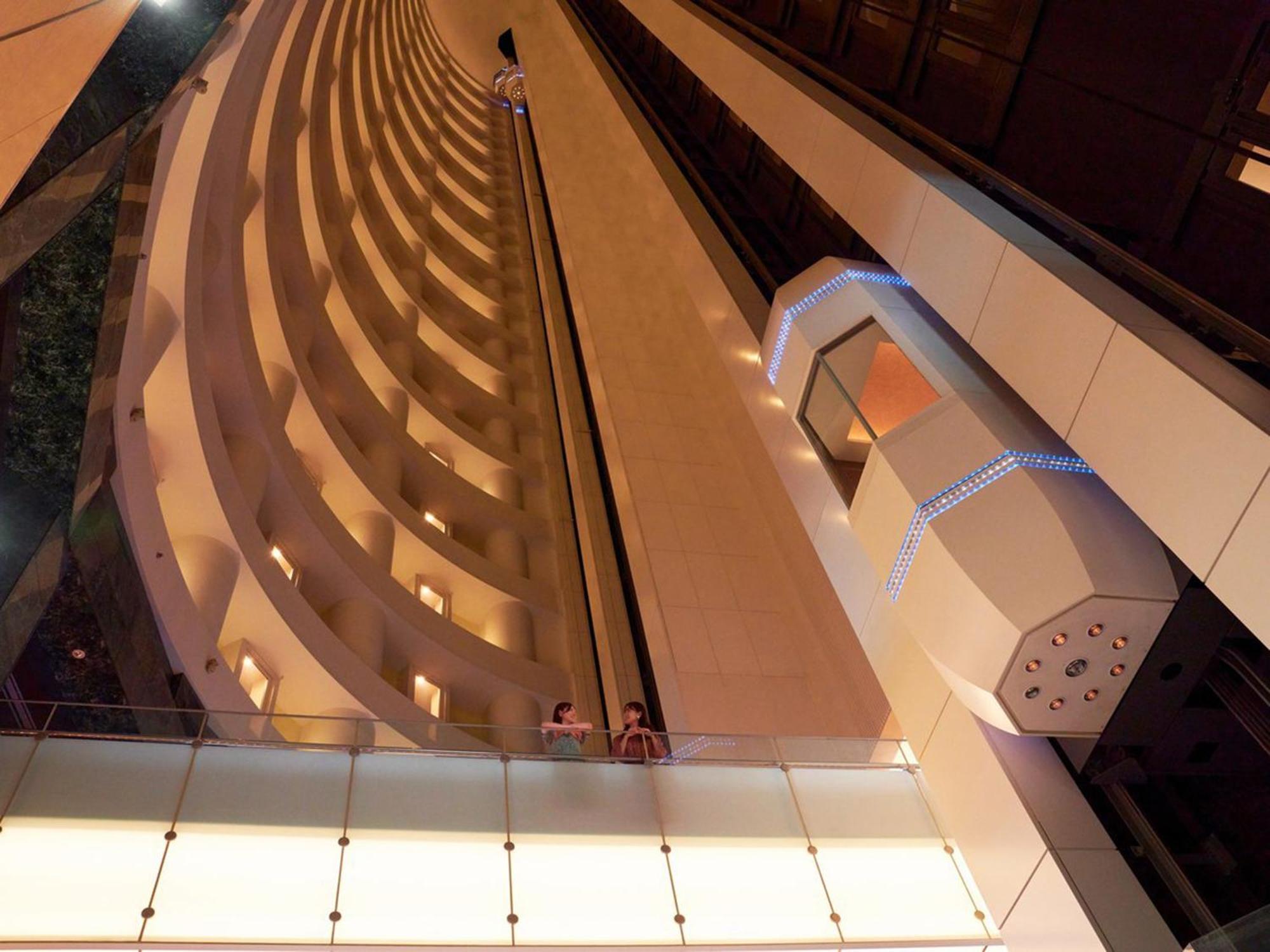 Sapporo Prince Hotel מראה חיצוני תמונה The elevators